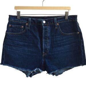Levi’s 501 High Rise Buttonfly Raw Hem Dark Wash Blue Denim Jean Short Size 34
